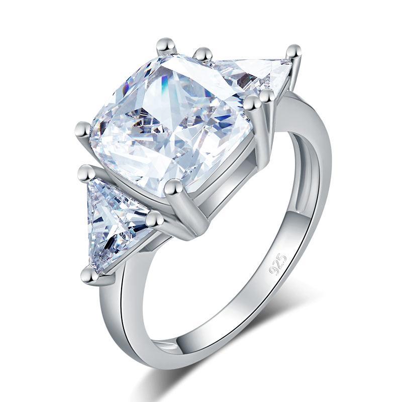 Cushion Cut Created Diamante 4 Carat Ring