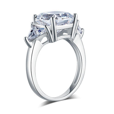 Cushion Cut Created Diamante 4 Carat Ring